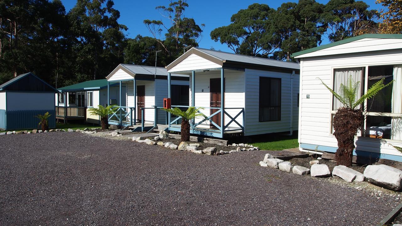 Strahan Retreat Holiday Park Extérieur photo